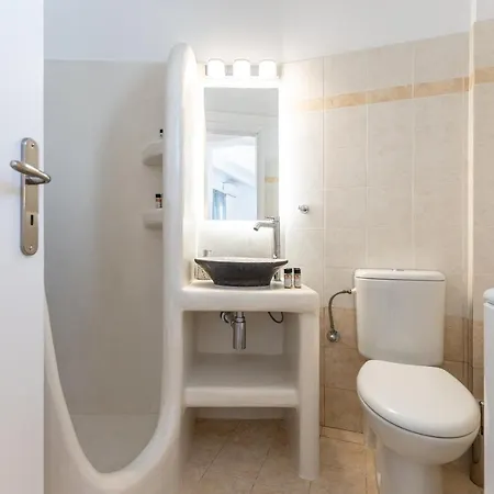 Caruana Inland Naxos Apartment