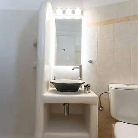 Caruana Inland Naxos Apartment *